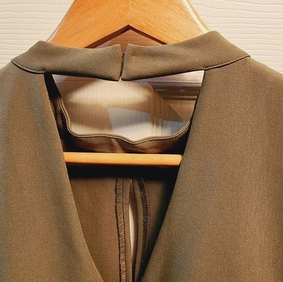 Nanette Lepore women's Keyhole Fit and Flare Olive Dress size 6 NWT - Picture 10 of 13